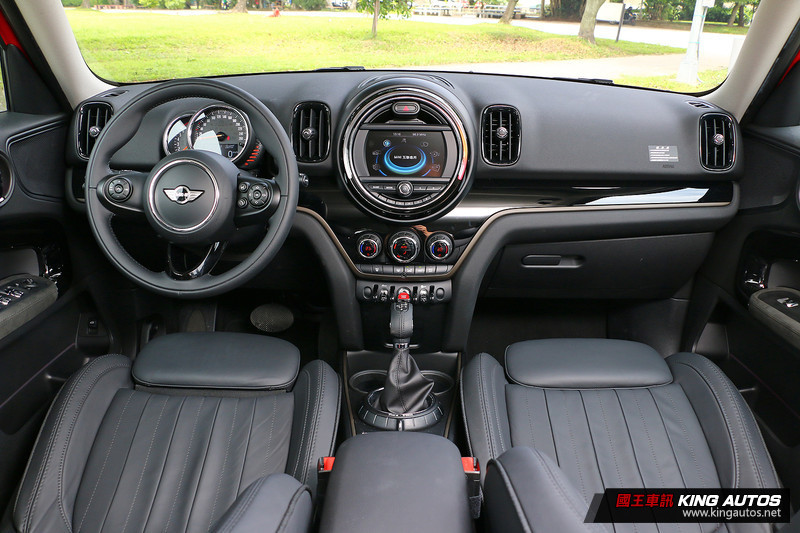 漫步都會叢林─《Mini Cooper Countryman 1.5T》試駕報導 漫步都會叢林─《Mini Cooper Countryman 1.5T》試駕報導