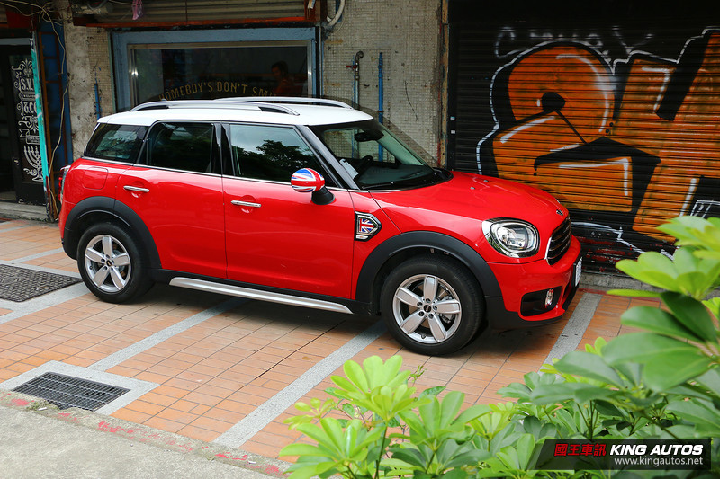 漫步都會叢林─《Mini Cooper Countryman 1.5T》試駕報導 漫步都會叢林─《Mini Cooper Countryman 1.5T》試駕報導