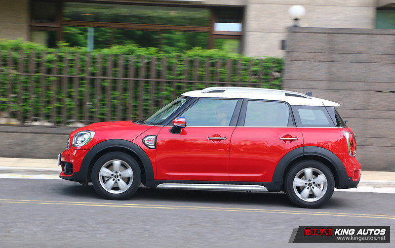 漫步都會叢林─《Mini Cooper Countryman 1.5T》試駕報導 漫步都會叢林─《Mini Cooper Countryman 1.5T》試駕報導
