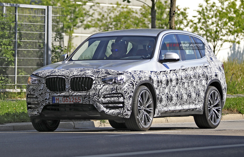新世代《BMW X3 & X4》輕偽裝同場現身 《X3》最快下個月發表 新世代《BMW X3 & X4》輕偽裝同場現身 《X3》最快下個月發表
