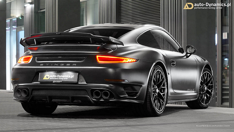 打造暗黑騎士風格 auto-Dynamics操刀《Porsche 911 Turbo S》釋放700hp豪力 打造暗黑騎士風格 auto-Dynamics操刀《Porsche 911 Turbo S》釋放700hp豪力