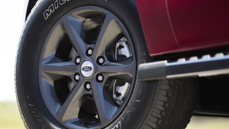 2018年式《Ford Expedition FX4》越野路線新成員 2018年式《Ford Expedition FX4》越野路線新成員