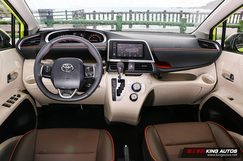 家庭的渴望─《Kia Carens》vs.《Toyota Sienta》,安全與配備篇 家庭的渴望─《Kia Carens》vs.《Toyota Sienta》,安全與配備篇