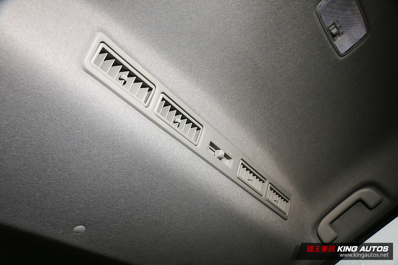 家庭的渴望─《Kia Carens》vs.《Toyota Sienta》,空間篇 家庭的渴望─《Kia Carens》vs.《Toyota Sienta》,空間篇