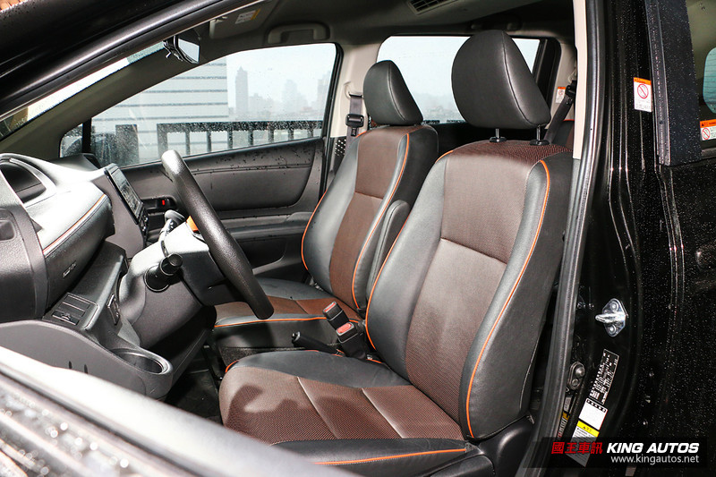 家庭的渴望─《Kia Carens》vs.《Toyota Sienta》,空間篇 家庭的渴望─《Kia Carens》vs.《Toyota Sienta》,空間篇
