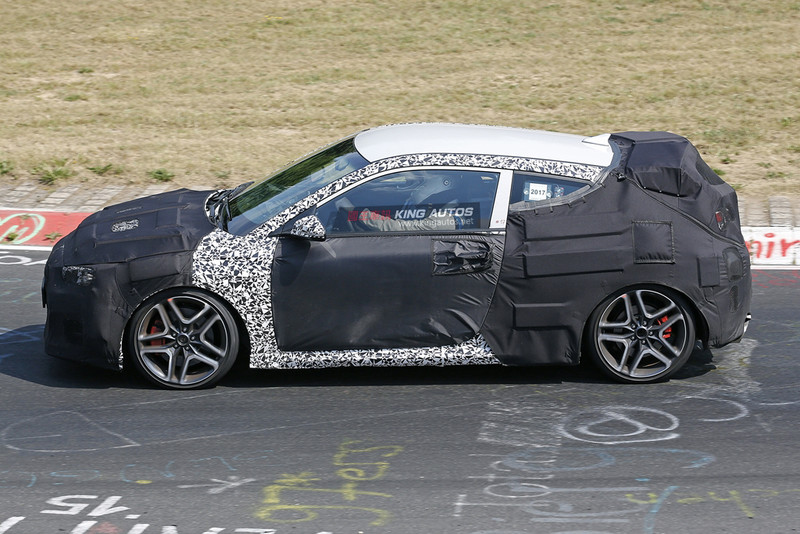 紐柏林賽道積極測試中 《Hyundai Veloster N》性能版偽裝車首度捕捉 紐柏林賽道積極測試中 《Hyundai Veloster N》性能版偽裝車首度捕捉