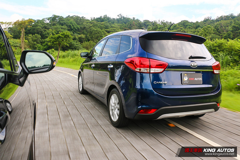 家庭的渴望─《Kia Carens》vs.《Toyota Sienta》,動態表現篇 家庭的渴望─《Kia Carens》vs.《Toyota Sienta》,動態表現篇