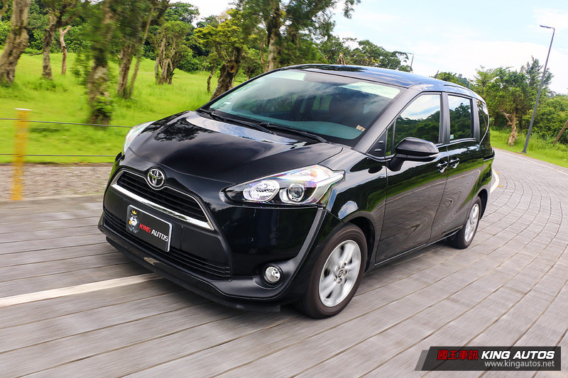 家庭的渴望─《Kia Carens》vs.《Toyota Sienta》,動態表現篇 家庭的渴望─《Kia Carens》vs.《Toyota Sienta》,動態表現篇