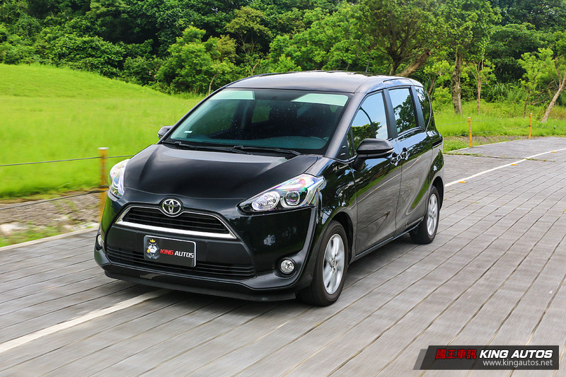 家庭的渴望─《Kia Carens》vs.《Toyota Sienta》,動態表現篇 家庭的渴望─《Kia Carens》vs.《Toyota Sienta》,動態表現篇