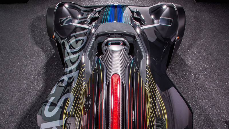 流體力學具象化 《BAC Mono》推出首輛Art Car作品 流體力學具象化 《BAC Mono》推出首輛Art Car作品
