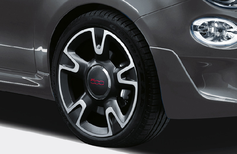 日本限量《Fiat 500S Plus》手排樂趣升級登場 日本限量《Fiat 500S Plus》手排樂趣升級登場