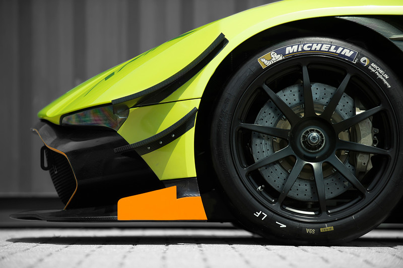 空力升級操控再進化 《Aston Martin Vulcan AMR Pro》發表亮相 空力升級操控再進化 《Aston Martin Vulcan AMR Pro》發表亮相
