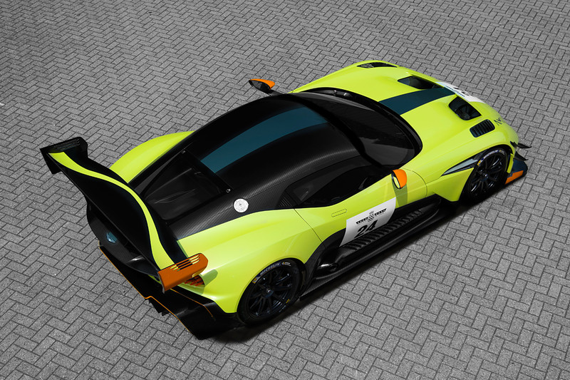 空力升級操控再進化 《Aston Martin Vulcan AMR Pro》發表亮相 空力升級操控再進化 《Aston Martin Vulcan AMR Pro》發表亮相