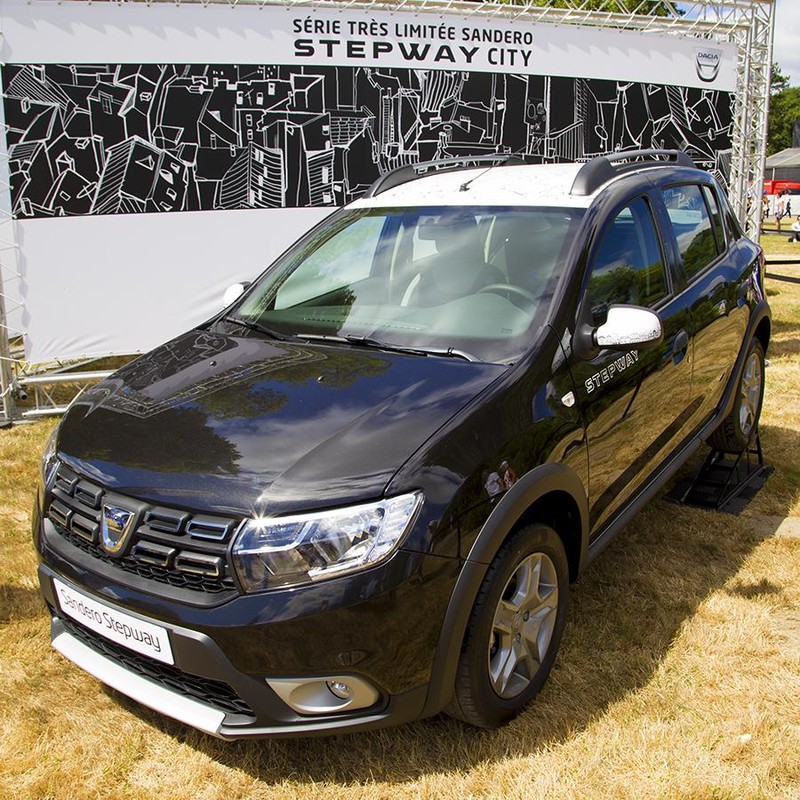 《Dacia Sandero Stepway》最新特別仕樣車臉書投票決定 《Dacia Sandero Stepway》最新特別仕樣車臉書投票決定