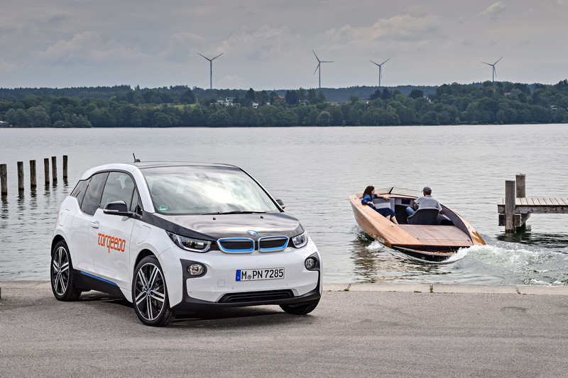 水陸共享電動技術 《BMW》將《i3》電池模組移轉至電動快艇 水陸共享電動技術 《BMW》將《i3》電池模組移轉至電動快艇