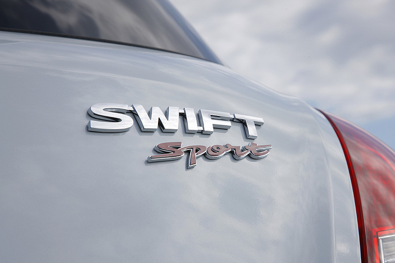 馬力重量比媲美208 GTi?新世代《Suzuki Swift Sport》動力規格可望大幅精進 馬力重量比媲美208 GTi?新世代《Suzuki Swift Sport》動力規格可望大幅精進