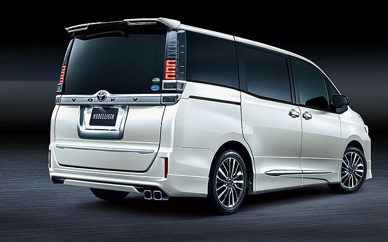 更加強化獨特個性 Modellista同步推出《Toyota Voxy & Noah & Esquire》升級方案 更加強化獨特個性 Modellista同步推出《Toyota Voxy & Noah & Esquire》升級方案