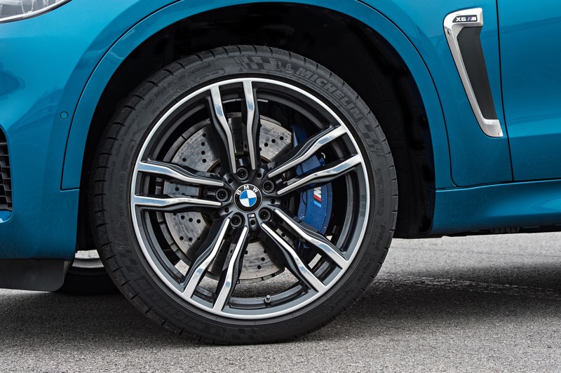 642萬元起限量20台 《BMW X5 M & X6 M》升級21吋輪圈、Individual Merino內裝 642萬元起限量20台 《BMW X5 M & X6 M》升級21吋輪圈、Individual Merino內裝