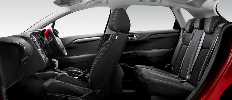 《Citroën C4 Shine》日本市場升級再出發 《Citroën C4 Shine》日本市場升級再出發