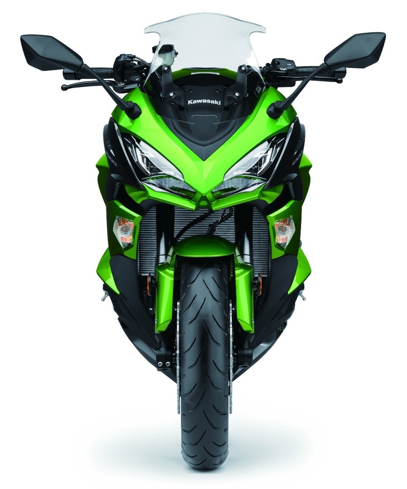實用與運動的平衡點 2017新年式《Kawasaki Ninja 1000》印度市場開賣 實用與運動的平衡點 2017新年式《Kawasaki Ninja 1000》印度市場開賣