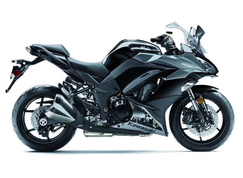 實用與運動的平衡點 2017新年式《Kawasaki Ninja 1000》印度市場開賣 實用與運動的平衡點 2017新年式《Kawasaki Ninja 1000》印度市場開賣