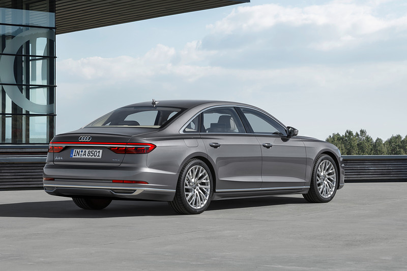 《Audi A8》|《A8 L》同步亮相 完整演繹四環品牌精髓 《Audi A8》|《A8 L》同步亮相 完整演繹四環品牌精髓