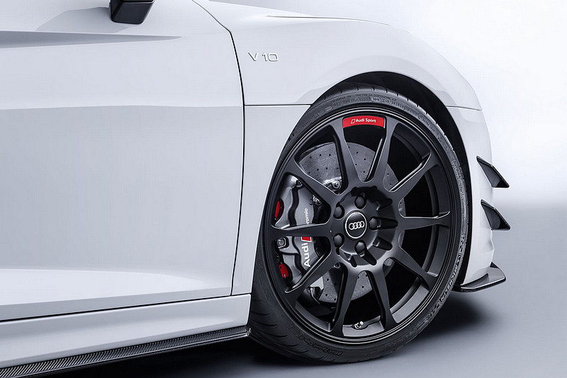 Audi Sport性能加持 奧迪《Audi R8 & TT》同享動感進化 Audi Sport性能加持 奧迪《Audi R8 & TT》同享動感進化