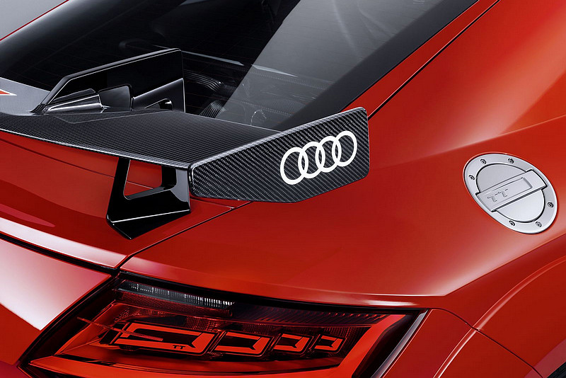 Audi Sport性能加持 奧迪《Audi R8 & TT》同享動感進化 Audi Sport性能加持 奧迪《Audi R8 & TT》同享動感進化