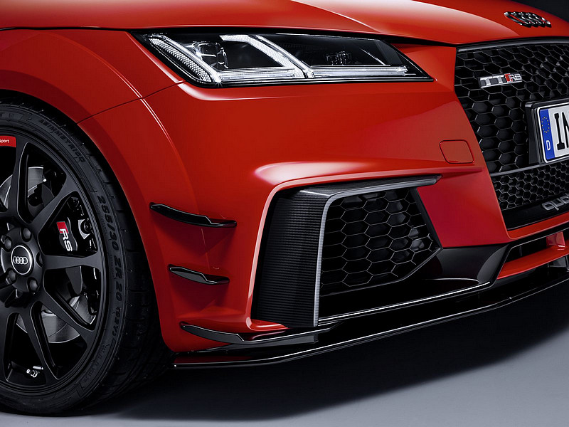 Audi Sport性能加持 奧迪《Audi R8 & TT》同享動感進化 Audi Sport性能加持 奧迪《Audi R8 & TT》同享動感進化