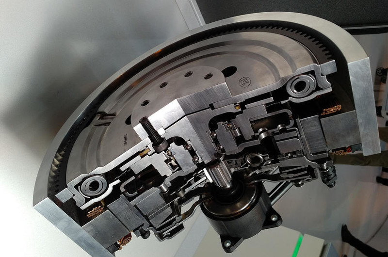 手排新生機 德國零件廠Schaeffler發表「Hybrid離合器模組」 手排新生機 德國零件廠Schaeffler發表「Hybrid離合器模組」