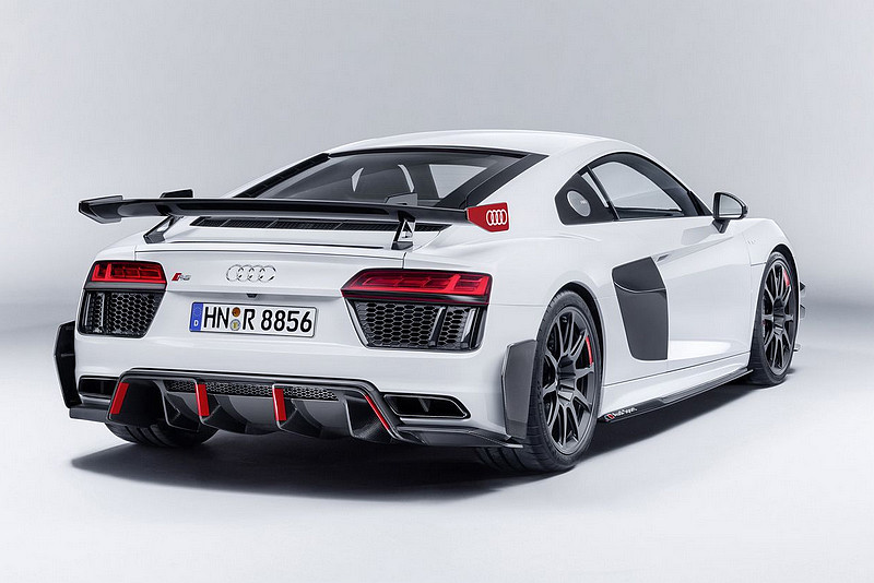 Audi Sport性能加持 奧迪《Audi R8 & TT》同享動感進化 Audi Sport性能加持 奧迪《Audi R8 & TT》同享動感進化