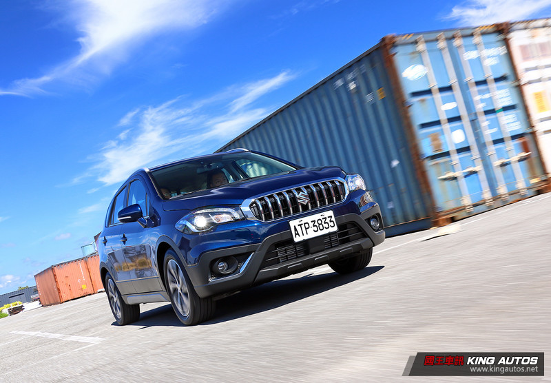 換心也換了個性─小改款《Suzuki SX4》試駕,動態篇 換心也換了個性─小改款《Suzuki SX4》試駕,動態篇