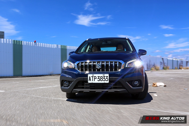 換心也換了個性─小改款《Suzuki SX4》試駕,動態篇 換心也換了個性─小改款《Suzuki SX4》試駕,動態篇