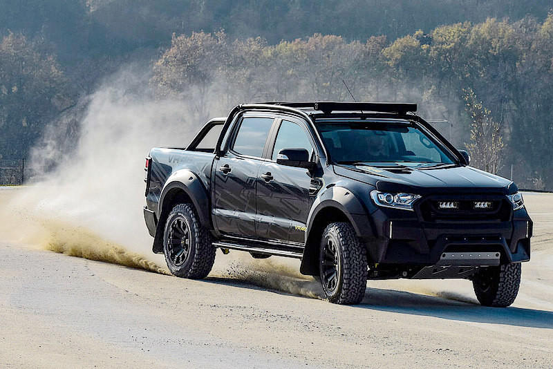 MotoGP冠軍Valentino Rossi加持 VR|46打造限量版《Ford Ranger》展現曠野霸氣 MotoGP冠軍Valentino Rossi加持 VR|46打造限量版《Ford Ranger》展現曠野霸氣
