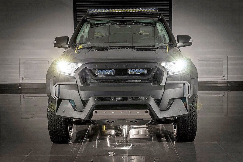 MotoGP冠軍Valentino Rossi加持 VR|46打造限量版《Ford Ranger》展現曠野霸氣 MotoGP冠軍Valentino Rossi加持 VR|46打造限量版《Ford Ranger》展現曠野霸氣