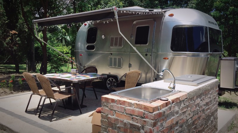 住宿可抵購車費用 台東日暉渡假村打造《Airstream》露營車體驗區 住宿可抵購車費用 台東日暉渡假村打造《Airstream》露營車體驗區