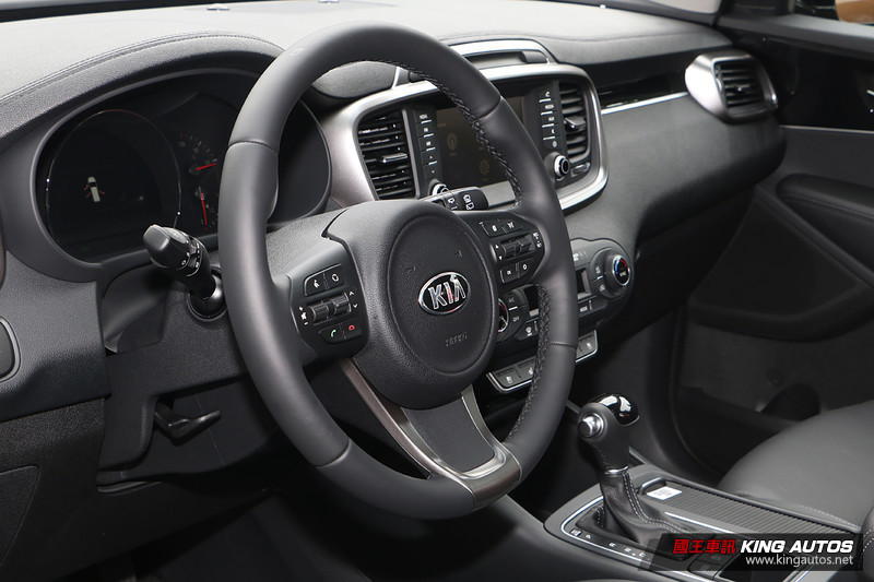 《Kia Sorento》146.9萬元起發表 全車系標配6氣囊搶攻7人座休旅市場 《Kia Sorento》146.9萬元起發表 全車系標配6氣囊搶攻7人座休旅市場
