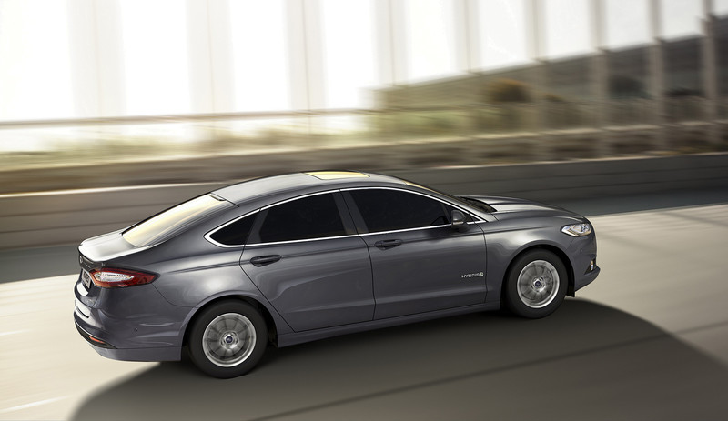 升級18吋輪圈與SYNC 3系統 新年式《Ford Mondeo》125.9萬元起上市開賣 升級18吋輪圈與SYNC 3系統 新年式《Ford Mondeo》125.9萬元起上市開賣