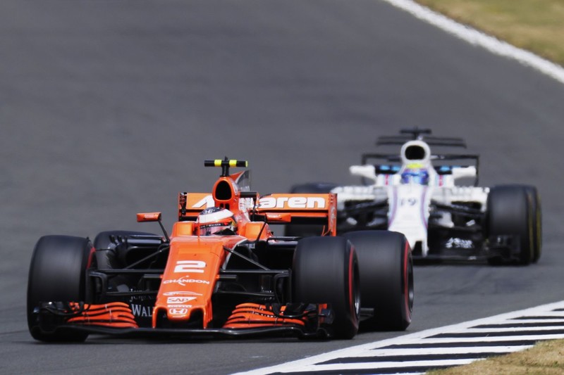 《McLaren》考慮與《Honda》分手 《Mercedes》與《Ferrari》沒興趣合作 《McLaren》考慮與《Honda》分手 《Mercedes》與《Ferrari》沒興趣合作
