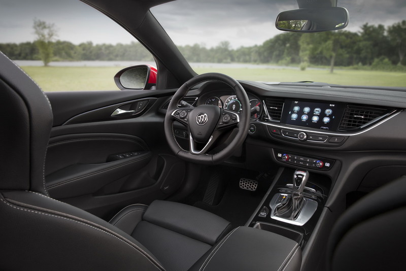 美規新世代《Buick Regal GS》馬力310匹3.6升V6引擎上身 美規新世代《Buick Regal GS》馬力310匹3.6升V6引擎上身
