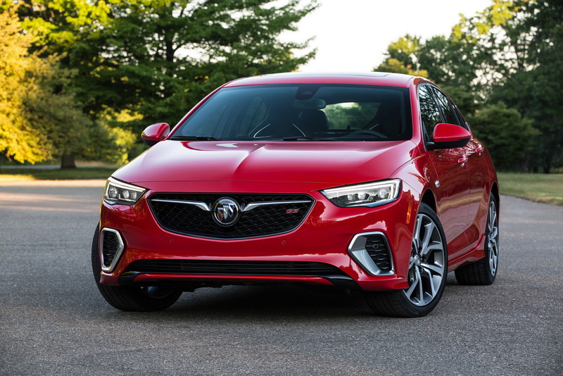美規新世代《Buick Regal GS》馬力310匹3.6升V6引擎上身 美規新世代《Buick Regal GS》馬力310匹3.6升V6引擎上身