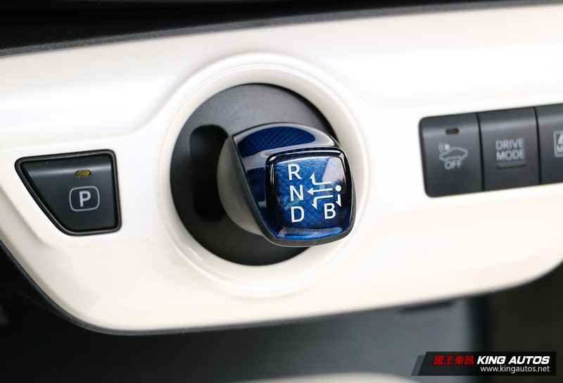 日韓綠能車再戰─《Hyundai Ioniq Hybrid》vs.《Toyota Prius》,動態表現篇 日韓綠能車再戰─《Hyundai Ioniq Hybrid》vs.《Toyota Prius》,動態表現篇
