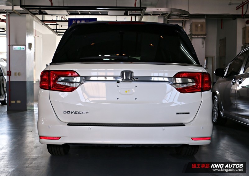 搶先一睹美規8人座《Honda Odyssey》實車身影 臺灣230萬元起開賣 搶先一睹美規8人座《Honda Odyssey》實車身影 臺灣230萬元起開賣