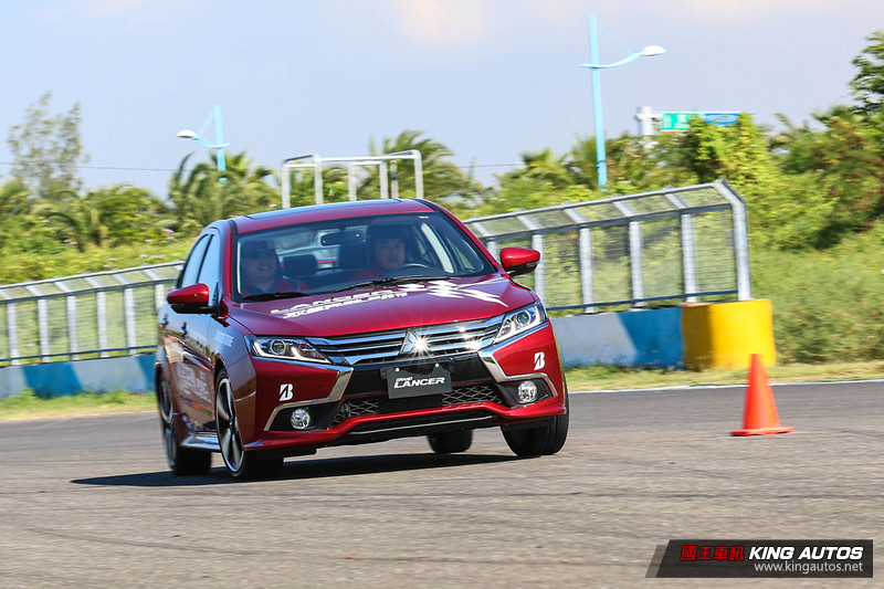 高規格賽道駕訓─《Mitsubishi Lancer》馭望奔馳體驗日 高規格賽道駕訓─《Mitsubishi Lancer》馭望奔馳體驗日