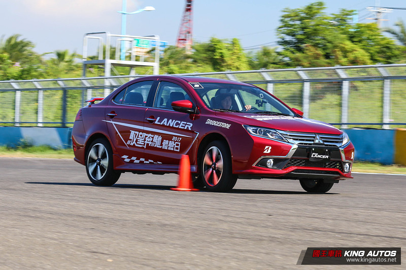 高規格賽道駕訓─《Mitsubishi Lancer》馭望奔馳體驗日 高規格賽道駕訓─《Mitsubishi Lancer》馭望奔馳體驗日