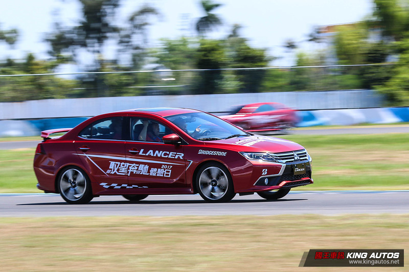 高規格賽道駕訓─《Mitsubishi Lancer》馭望奔馳體驗日 高規格賽道駕訓─《Mitsubishi Lancer》馭望奔馳體驗日