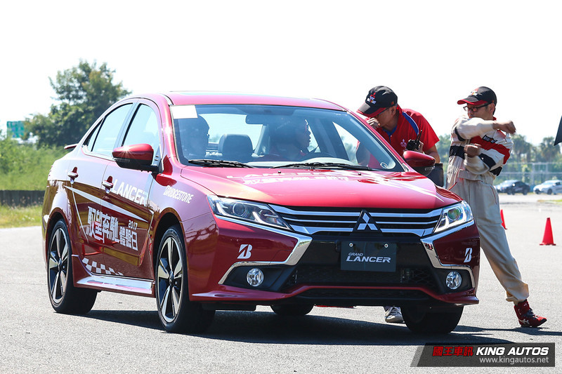 高規格賽道駕訓─《Mitsubishi Lancer》馭望奔馳體驗日 高規格賽道駕訓─《Mitsubishi Lancer》馭望奔馳體驗日