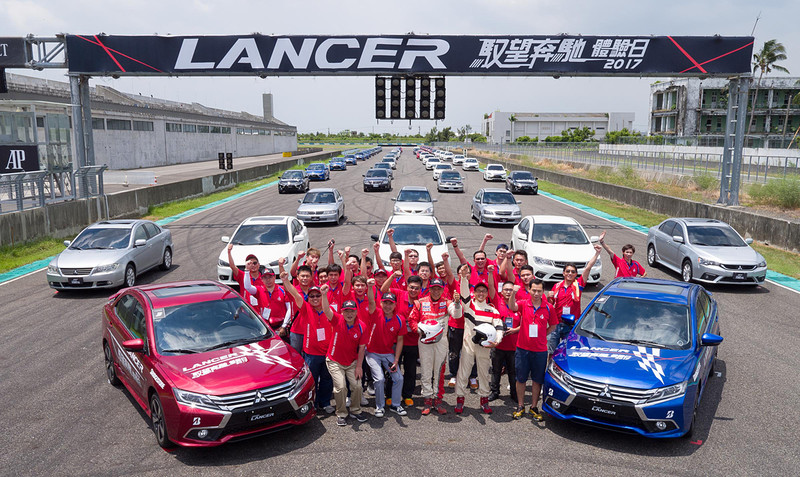 高規格賽道駕訓─《Mitsubishi Lancer》馭望奔馳體驗日 高規格賽道駕訓─《Mitsubishi Lancer》馭望奔馳體驗日
