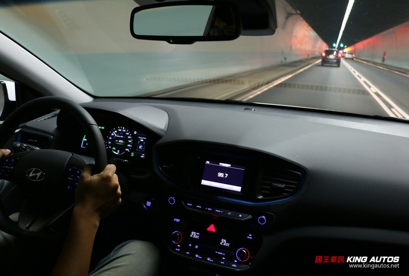日韓綠能車三戰─《Hyundai Ioniq Hybrid》vs.《Toyota Prius》,養護成本篇 日韓綠能車三戰─《Hyundai Ioniq Hybrid》vs.《Toyota Prius》,養護成本篇