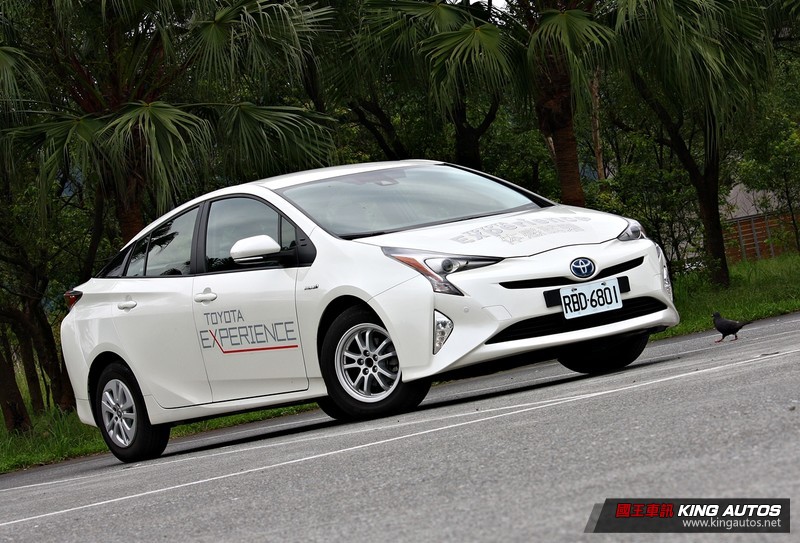 日韓綠能車三戰─《Hyundai Ioniq Hybrid》vs.《Toyota Prius》,養護成本篇 日韓綠能車三戰─《Hyundai Ioniq Hybrid》vs.《Toyota Prius》,養護成本篇